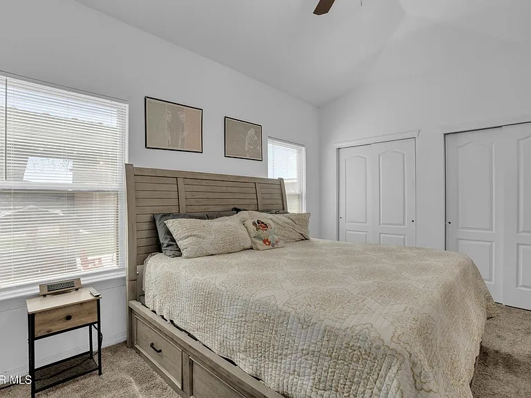 14364 Nick Drahos Ln — Photo 19