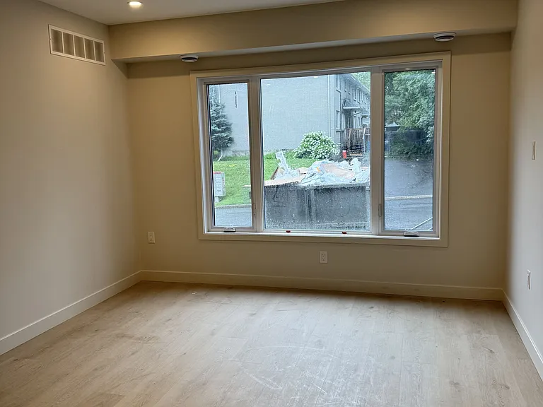 1301 Dorchester Ave #3 — Photo 3
