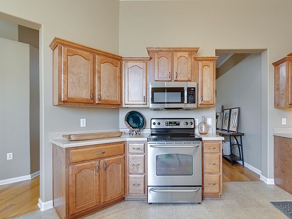 5th image of 3135 Sea Ray Ln