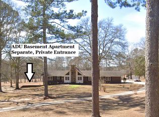 808 Sandy Creek Rd, Fayetteville, GA 30214