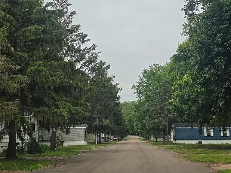 Evergreen Village — Photo 6