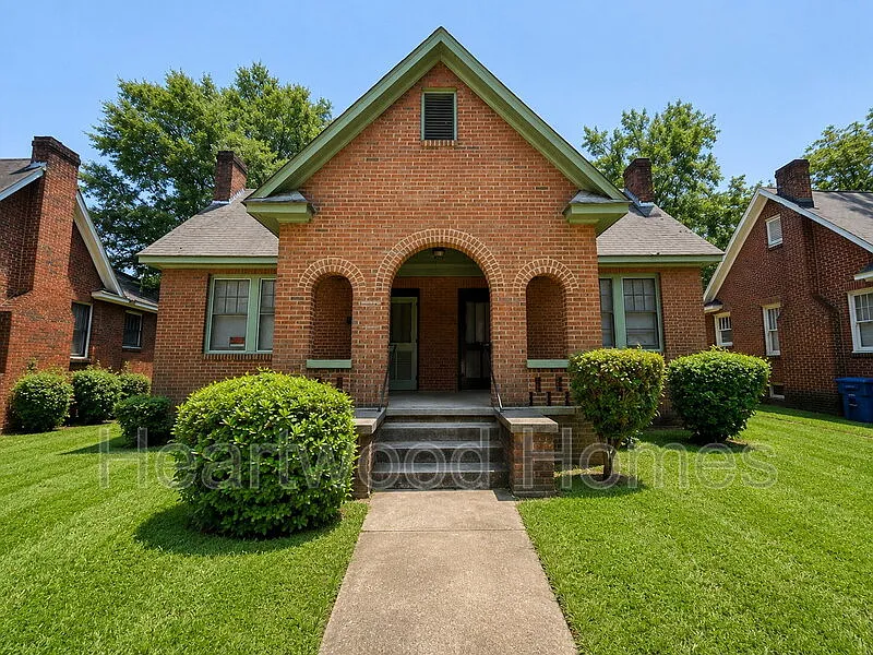 1408 Victoria St