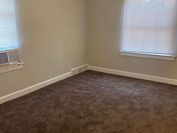 2nd image of 2305 Algonquin Pkwy APT 1