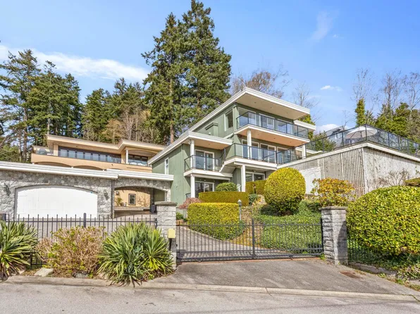 1309 Anderson St, White Rock, BC V4B 3P4
