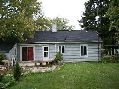 2nd image of 200 Raymond St
