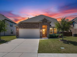 421 Tuscany Dr, Forney, TX 75126