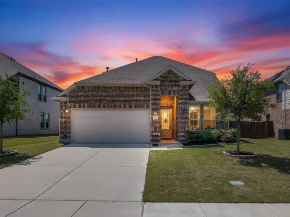 421 Tuscany Dr, Forney, TX 75126