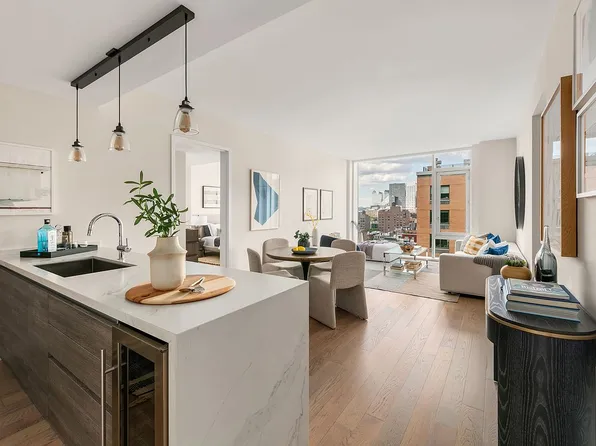 505 W 43rd St #12B, New York, NY 10036