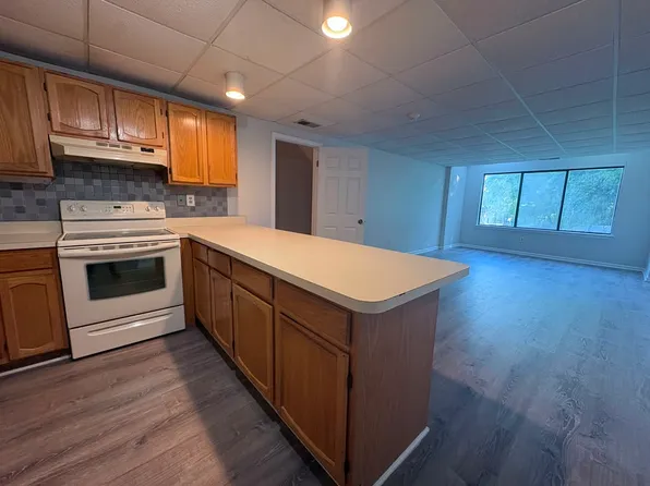 471 Whalley Ave, New Haven, CT