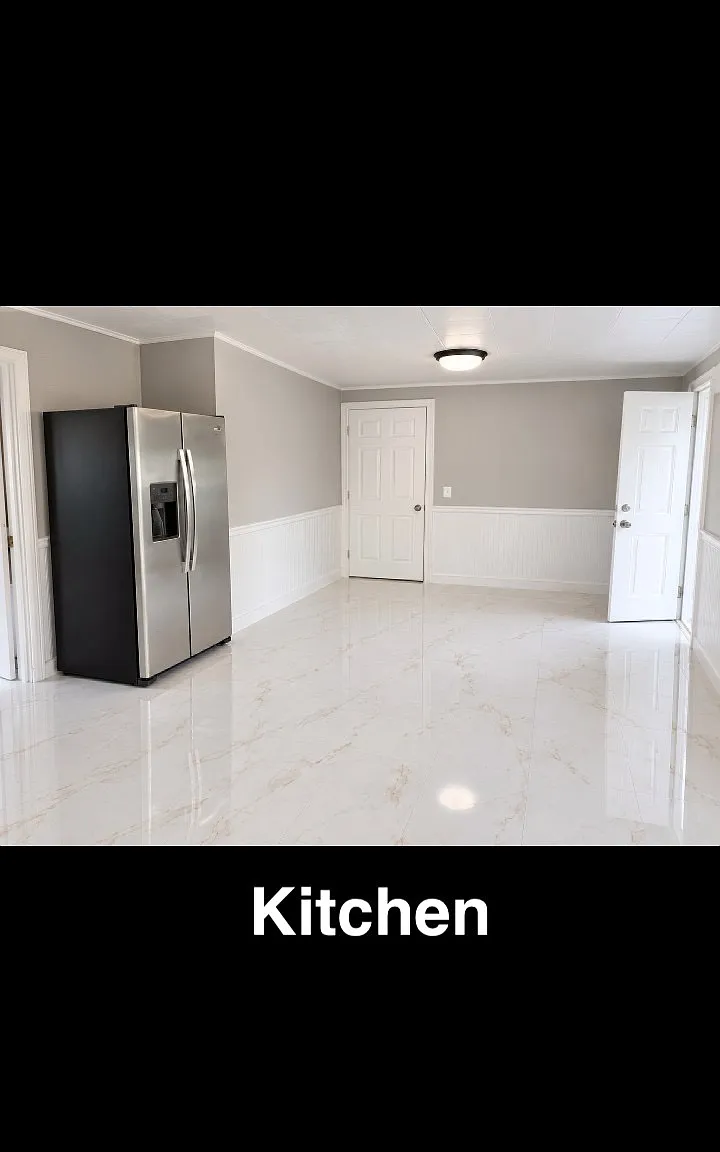 3 bed, 1200 sqft, $2,400 — Photo 2