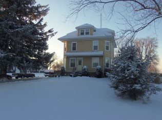 250 Gurler Rd, Dekalb, IL 60115