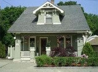 11 Worth Ave, Hudson, NY 12534