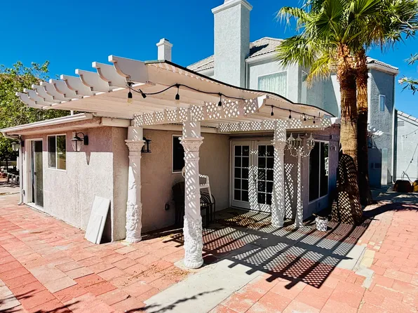 318 Sugar Loaf Dr #3, Palmdale, CA 93551
