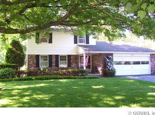 9621 Bean Hill Rd, Honeoye Falls, NY 14472