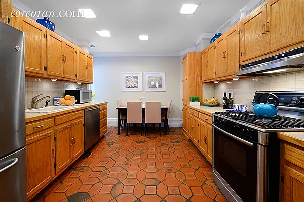 Sold by Corcoran | media 4