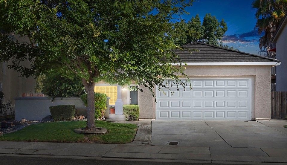 1st image of 3705 Hepburn Cir