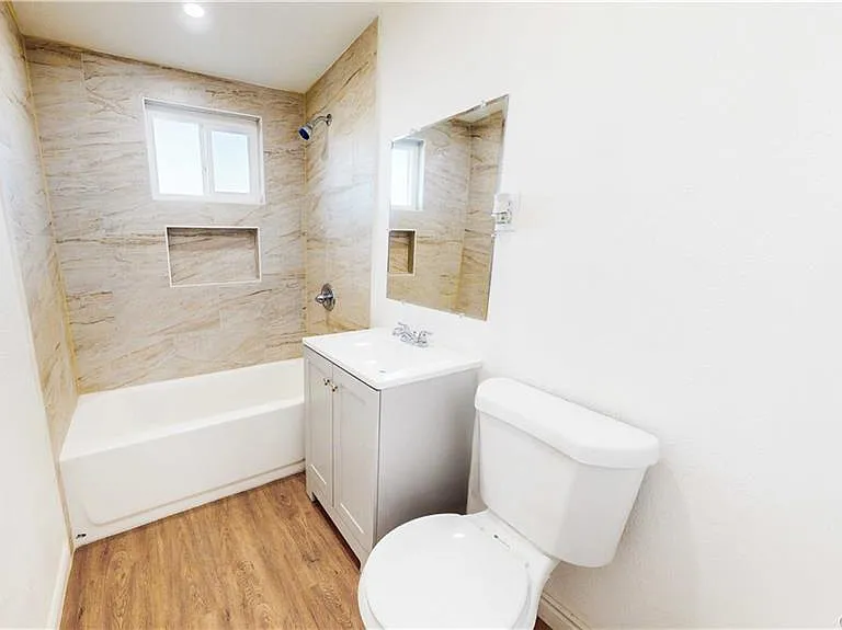 1417 Mesa Dr — Photo 12