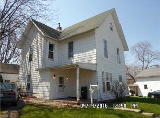209 E 3rd St, Defiance, OH 43512