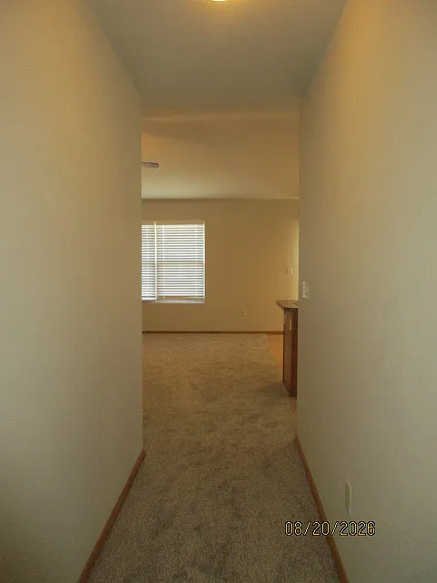 3 bed, 1575 sqft, $1,650 — Photo 4