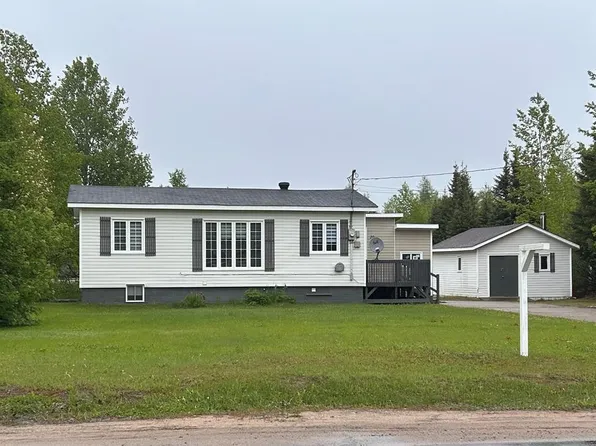 20 Pleasant Street, Happy Valley-Goose Bay, NL A0P1E0