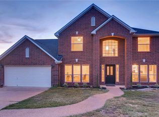 2002 Pace Bend Rd S, Spicewood, TX 78669