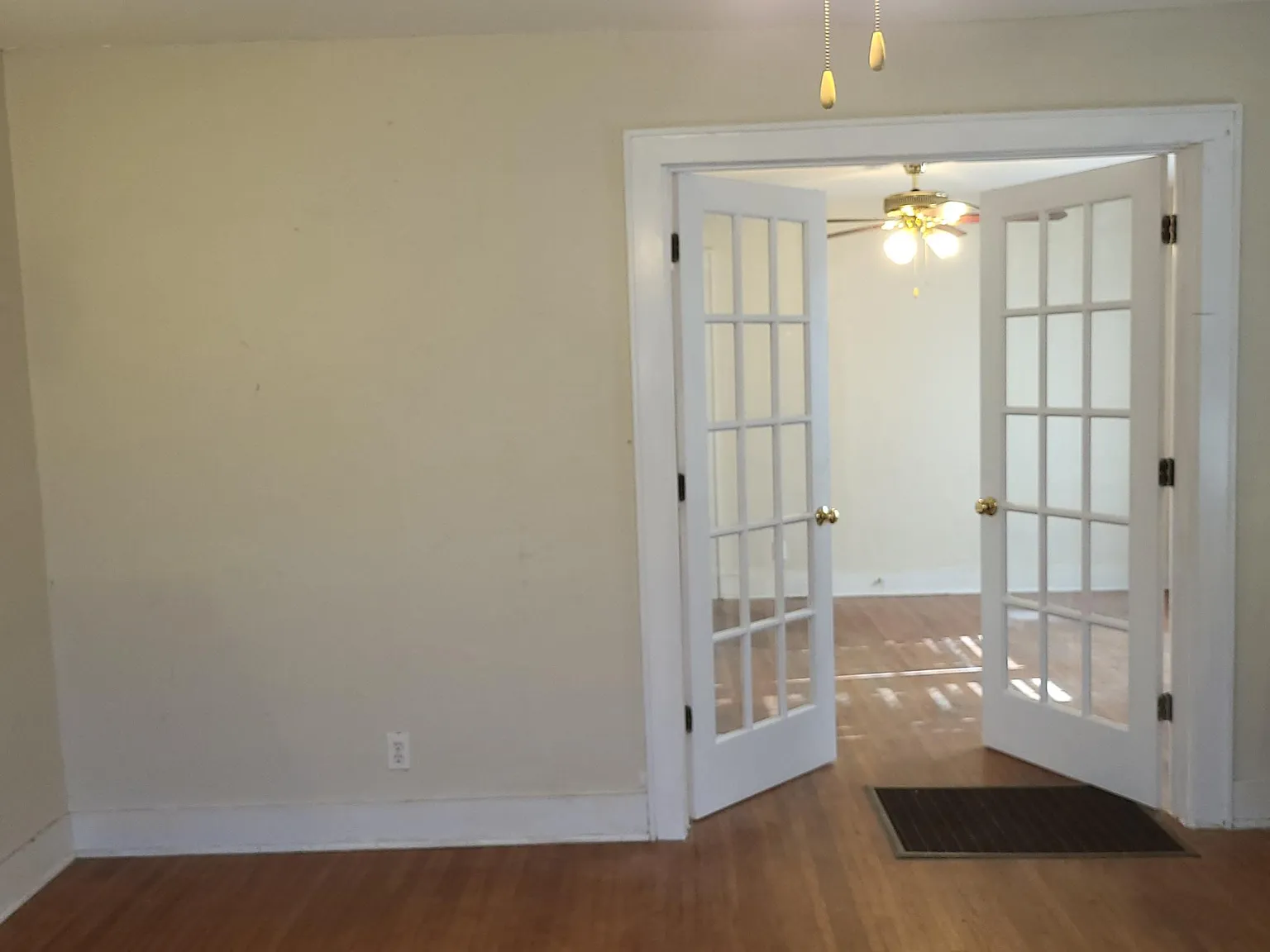 1 bed, 911 sqft, $900 — Photo 4