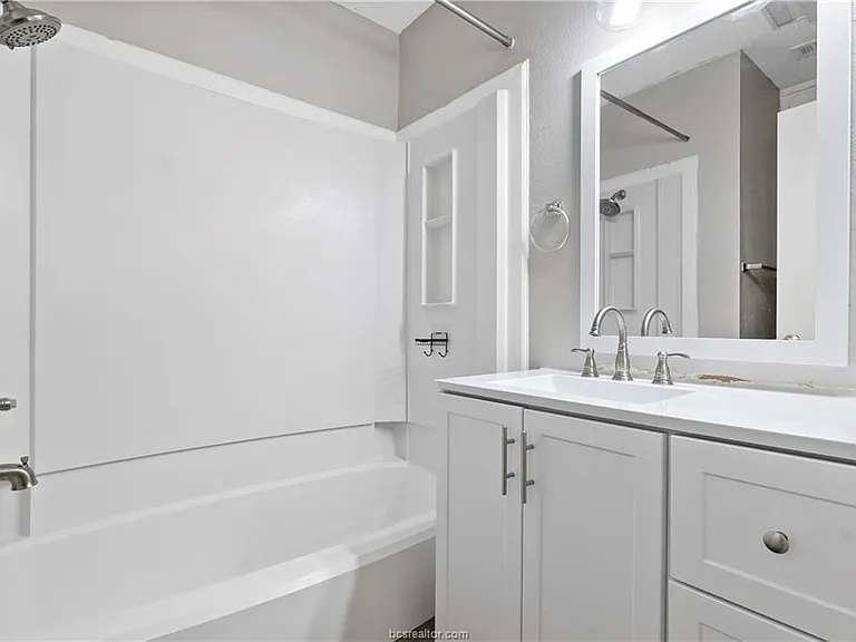 616 Cross Timbers Dr — Photo 20