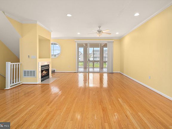 5th image of 38274 Bay Vista Dr