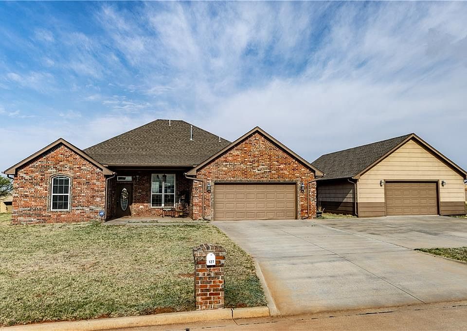 1st image of 127 Gambel Ln