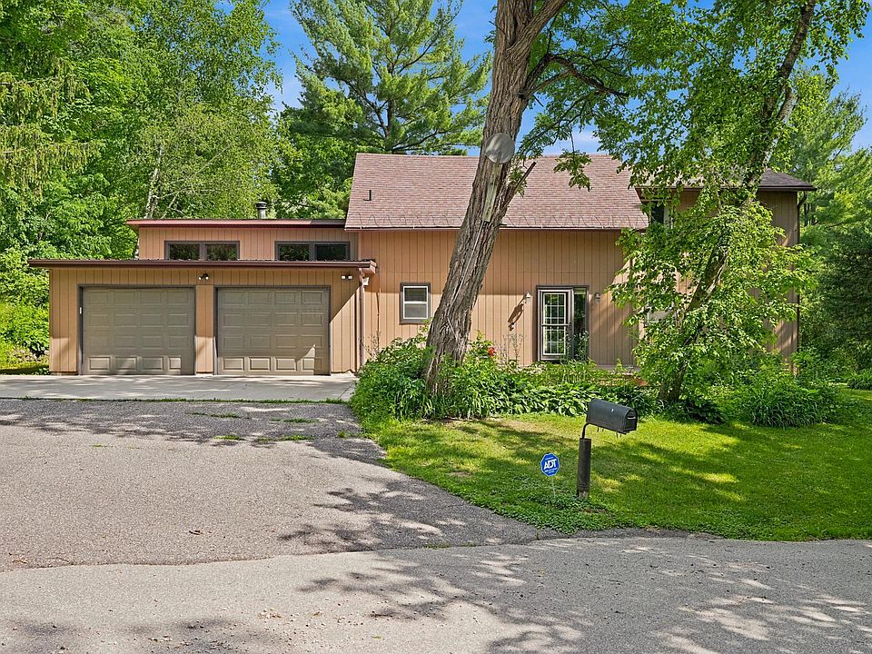 1st image of 146 Green Spring Rd