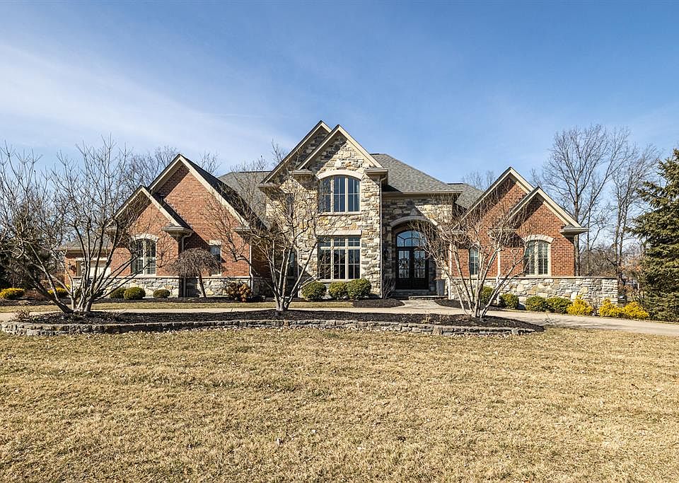 1st image of 3 Beaufort Hunt Ln