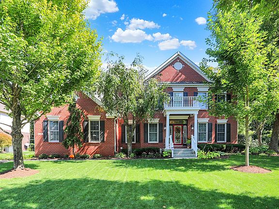 2nd image of 801 Silverleaf Dr
