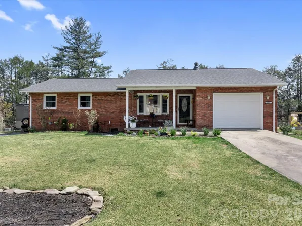 180 Fisher Rd, Brevard, NC 28712