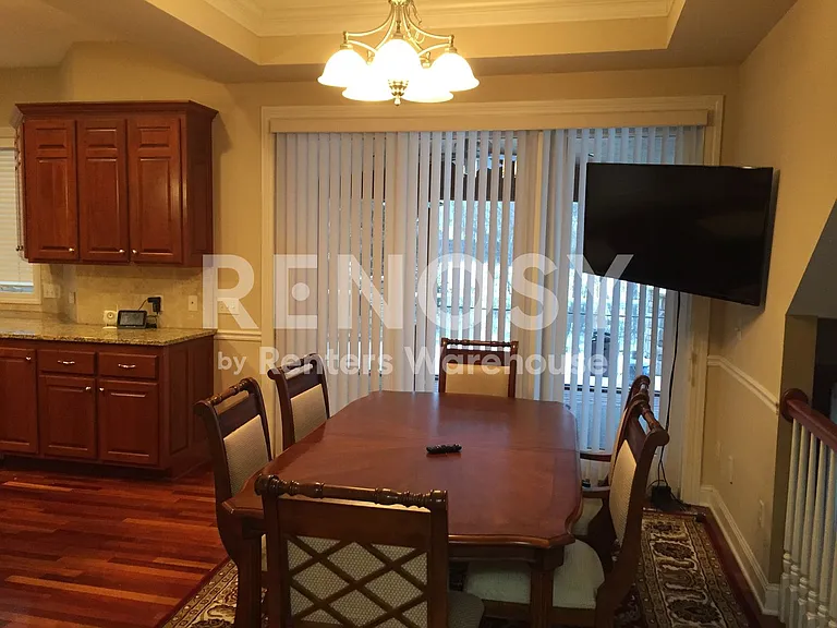 2470 Arnold Palmer Dr — Photo 9