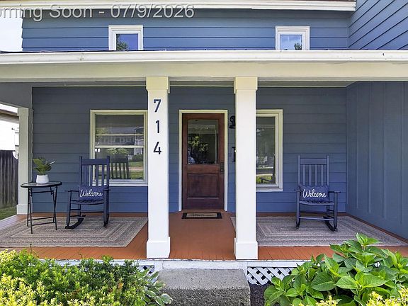 5th image of 714 Atlantic St