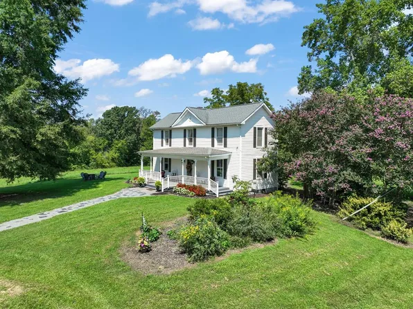 2262 Bailey Farm Rd, Saxe, VA 23967