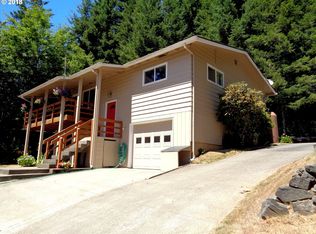 93733 Hollow Stump Ln, North Bend, OR 97459