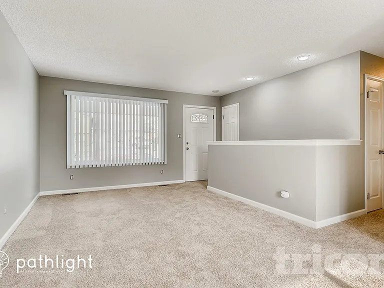 6757 Dale Rd — Photo 2