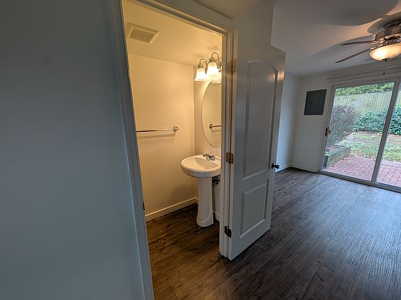 3rd image of 1744 Old Georgetown Ct #1744