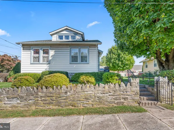 2489 Radcliffe Ave, Abington, PA 19001