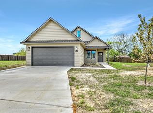 1178 Wild Indigo Cir, Calera, OK 74730