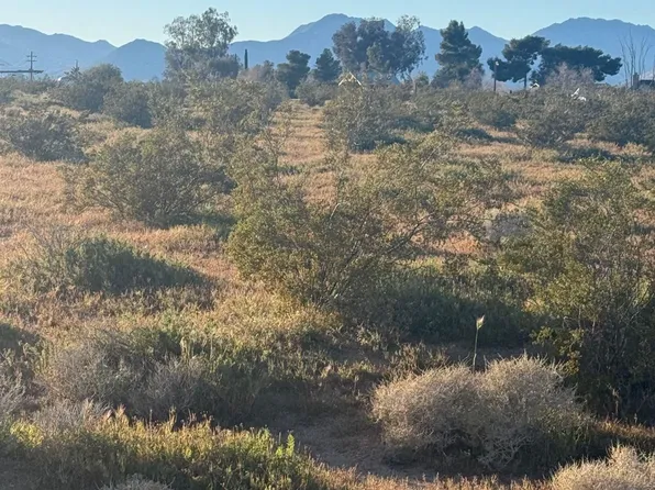 S Brady St, Ridgecrest, CA 93555