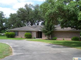 1268 Royal Oaks #1, Yorktown, TX 78164