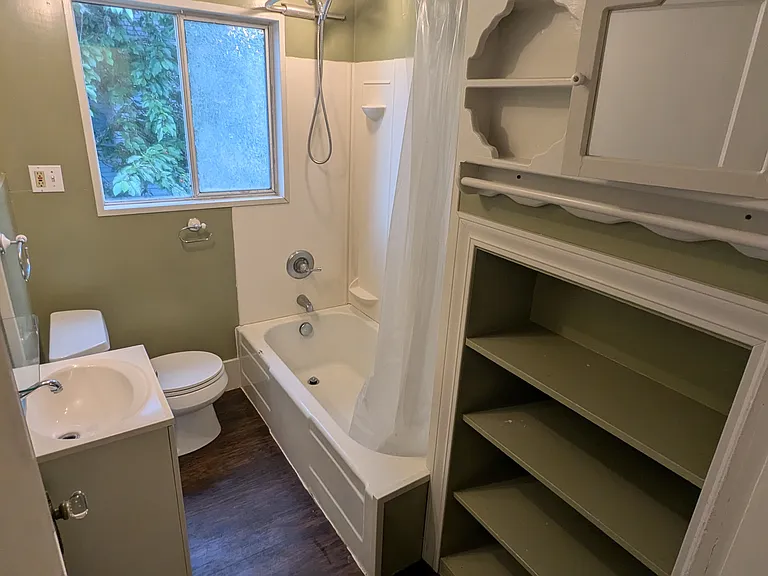 1310 Parker Pl — Photo 13