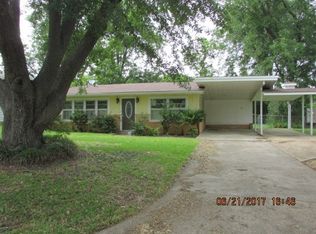315 McNee Dr, Henderson, TX 75654