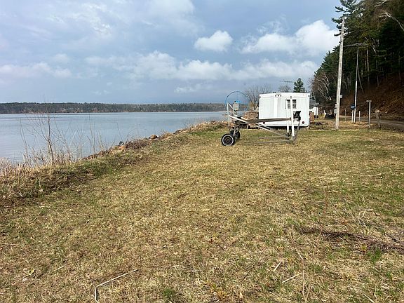 4th image of 2394 Lake Shore Dr