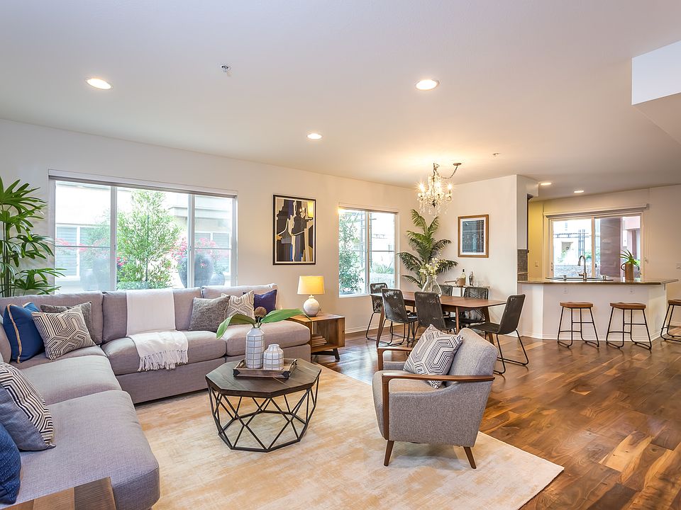 1st image of 6020 Seabluff Dr Unit 135