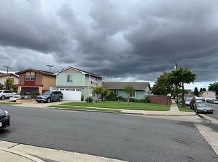 9460 Hollyhock Cir, Fountain Valley, CA 92708