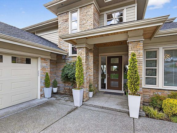 3rd image of 24455 61st Ave #17