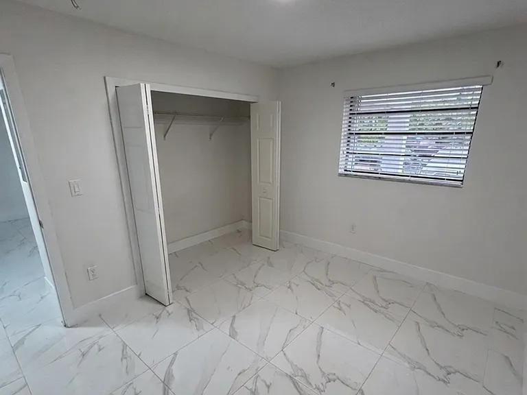 16010 NW 44th Ct — Photo 7